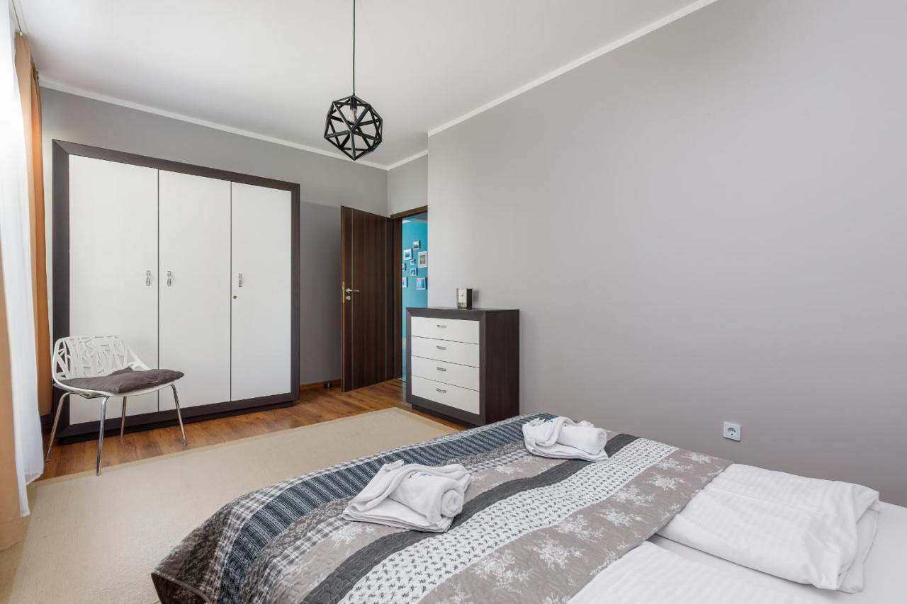 Family Apartment Magic & Sea With Terrace By Noclegi Renters シフィノウイシチェ エクステリア 写真