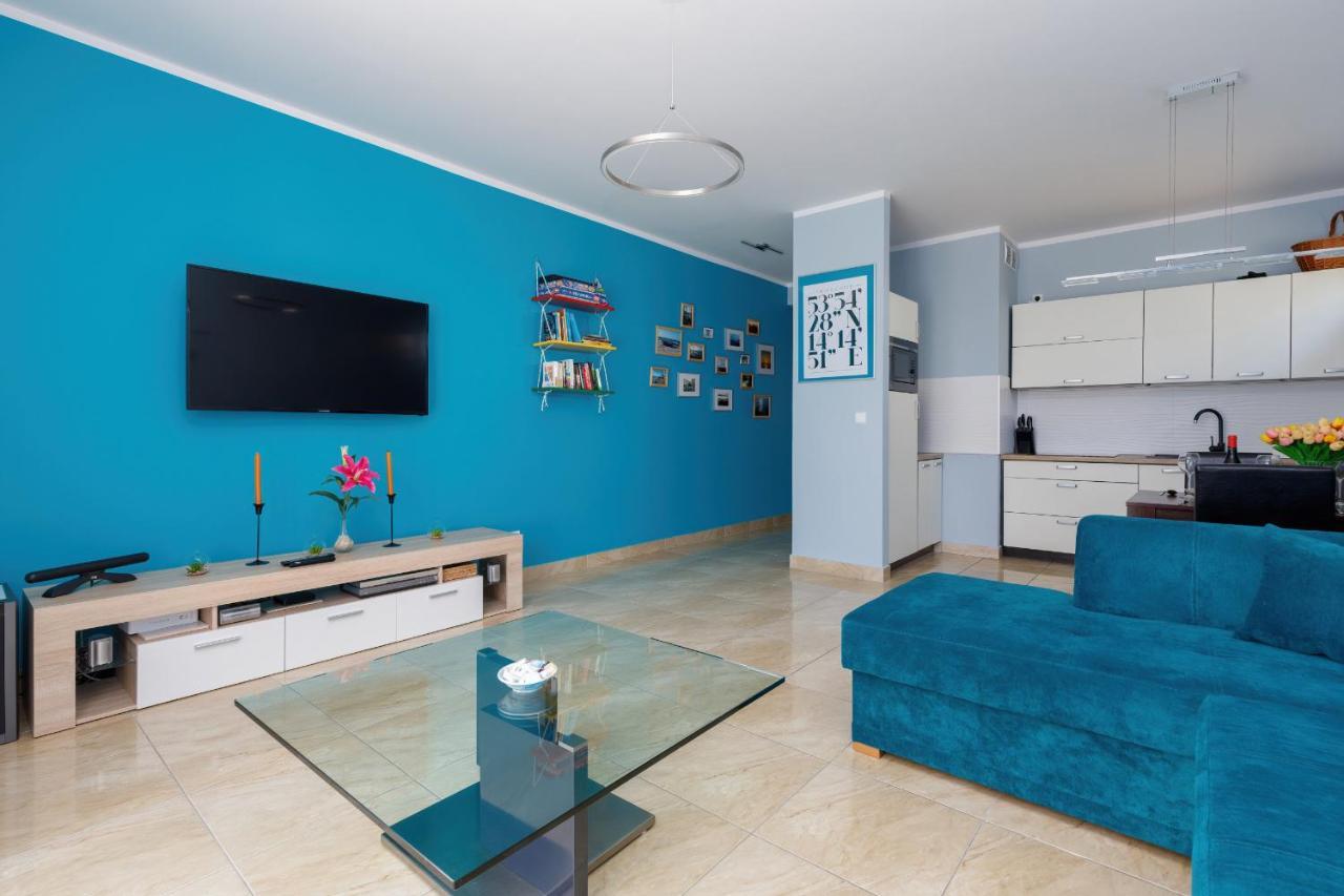 Family Apartment Magic & Sea With Terrace By Noclegi Renters シフィノウイシチェ エクステリア 写真